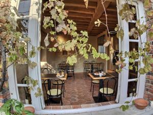 logis hotel du cygne