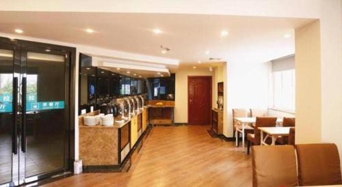 greentree inn hangzhou linan wanma road express hotel