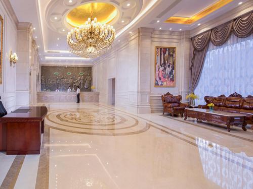 vienna international hotel guangzhou changlong qifu xincun