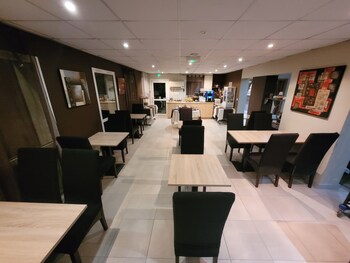 inter hotel blois nord le cosy