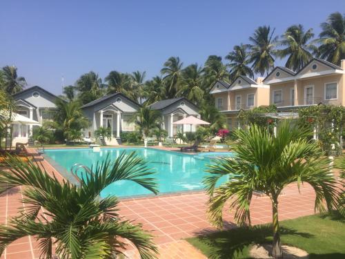 areca resort cay cau