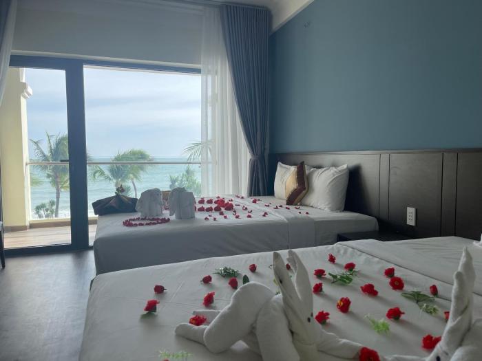 hon rom 2 resort