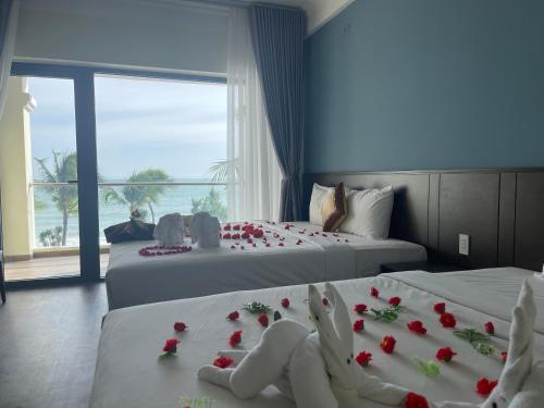 hon rom 2 resort