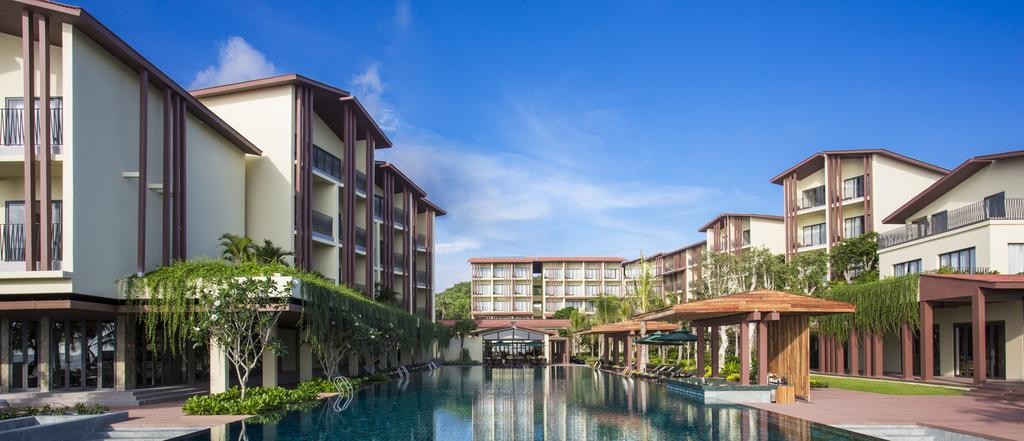 dusit princess moonrise beach resort