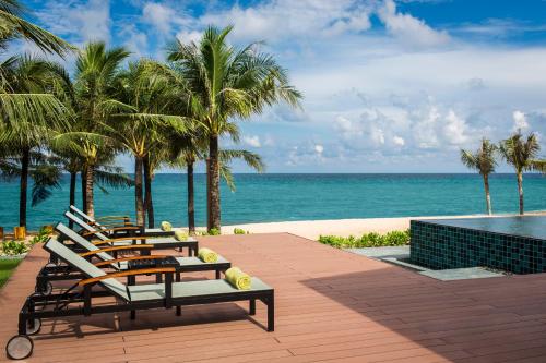 dusit princess moonrise beach resort