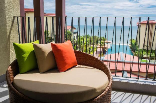 dusit princess moonrise beach resort