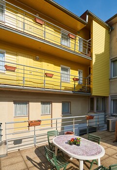 Hotel De L'ill,Mittelhausbergen>>Bas-Rhin,3 star