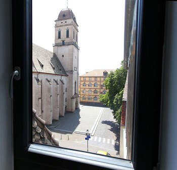 Hotel De L'ill,Mittelhausbergen>>Bas-Rhin,3 star