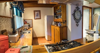 observatory cottages