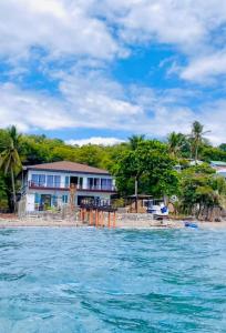 paradiso rito waterfront oasis