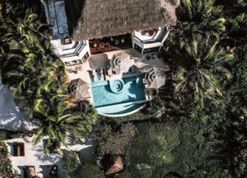 casa punta coco adults only