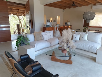 casa punta coco adults only