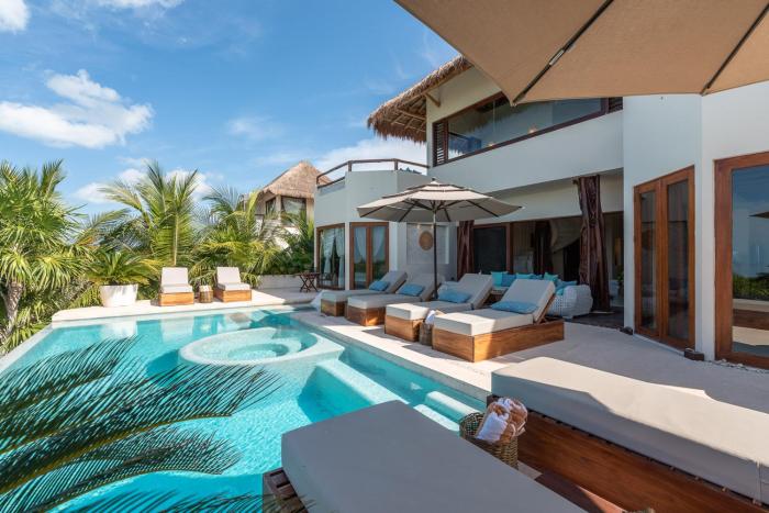 casa punta coco adults only