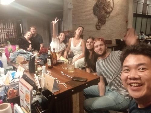 the entaneer poshtel hostel