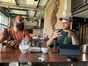 the entaneer poshtel hostel