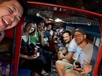 the entaneer poshtel hostel