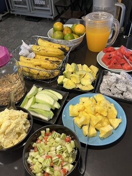 the entaneer poshtel hostel