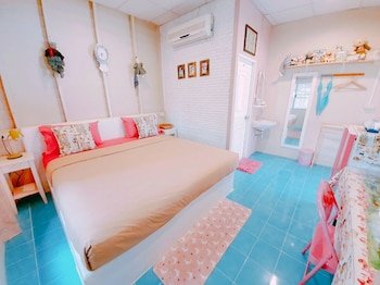 tahjeen river home