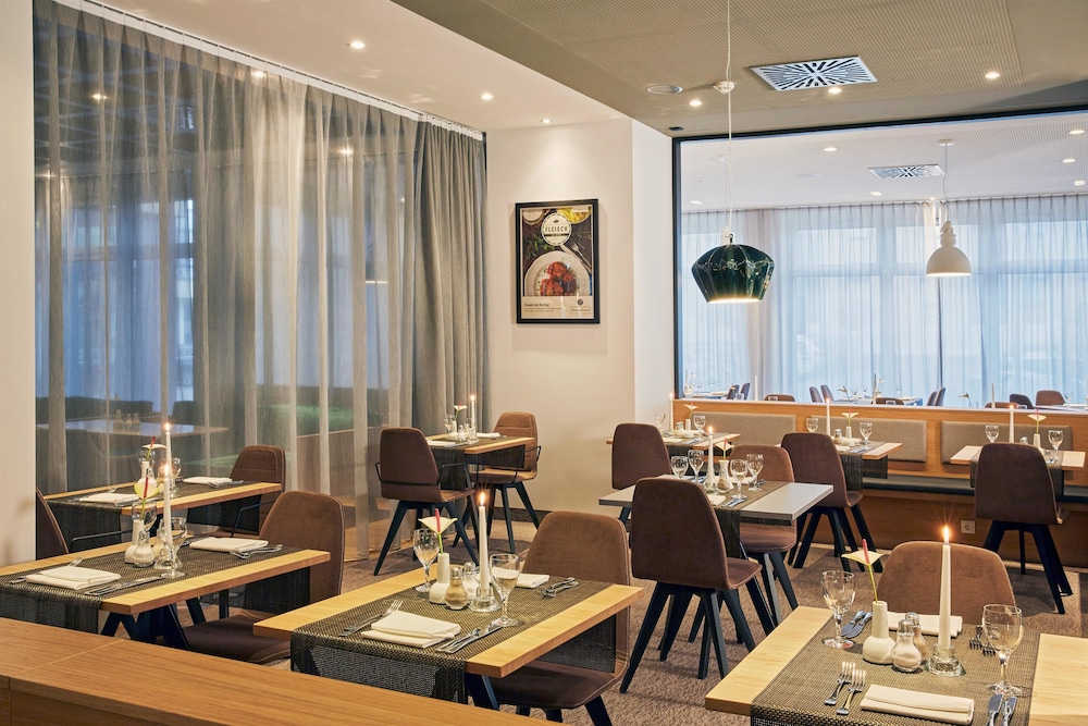 h4 hotel leipzig
