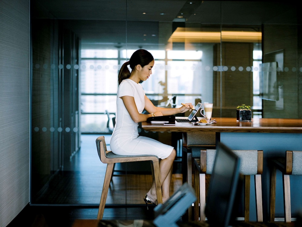 pullman bangkok king power