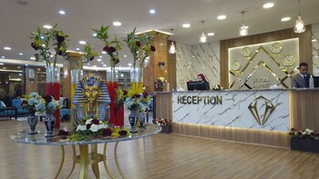 Hotel-Img
