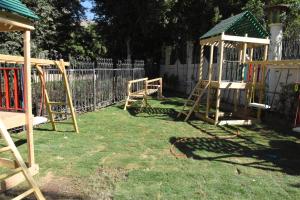 luxor hotel armed forces