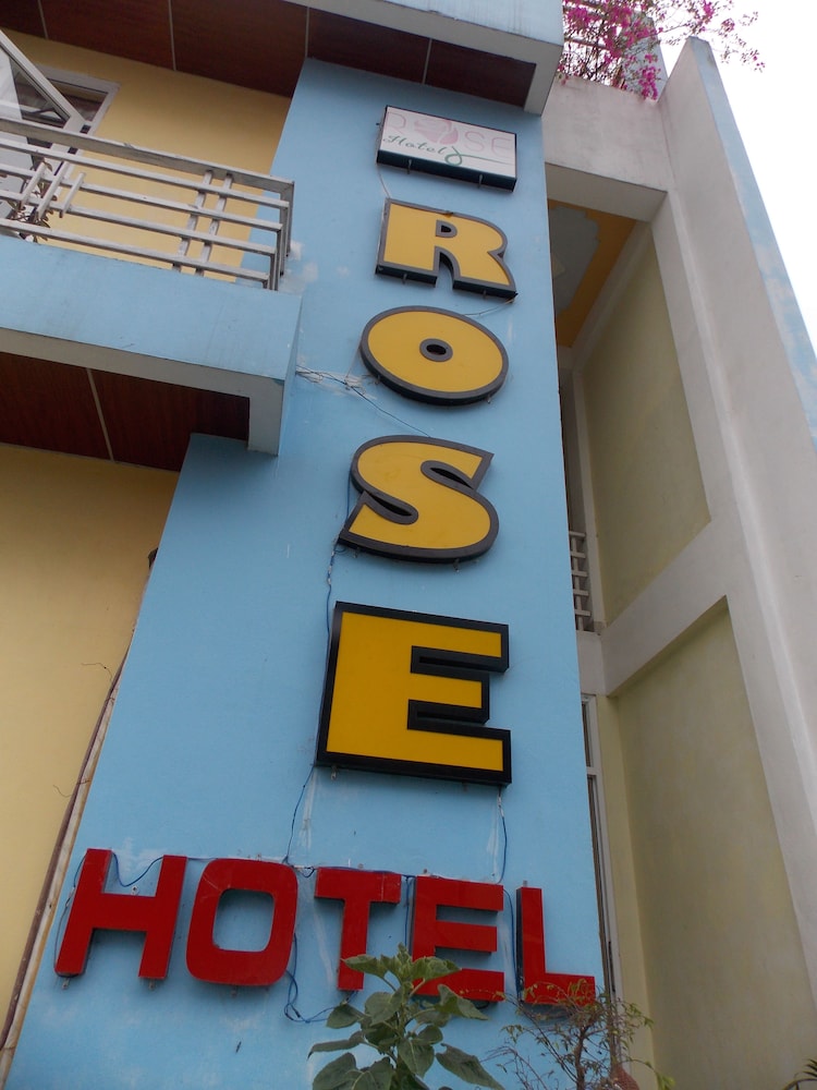 rose hotel