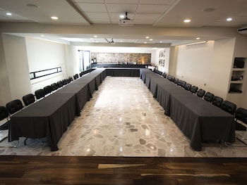 Hotel Rio Tequisquiapan,Queretaro>>Downtown Tequisquiapan,4 star