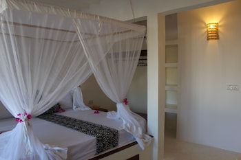 breeze residence aparthotel