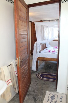 breeze residence aparthotel