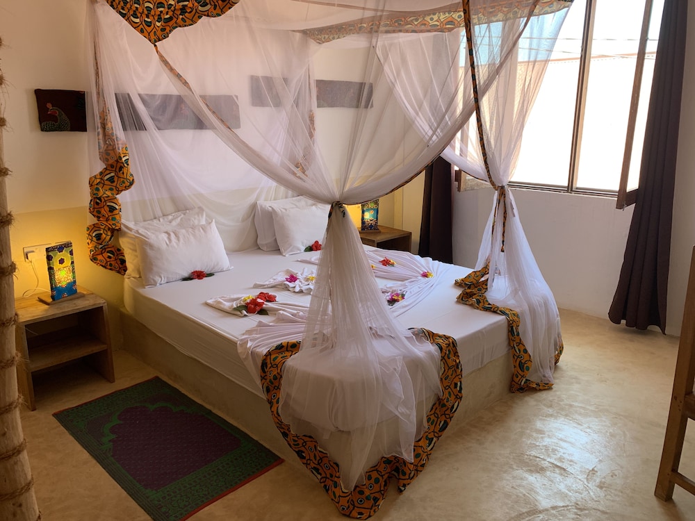 breeze residence aparthotel