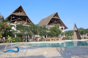 breeze residence aparthotel