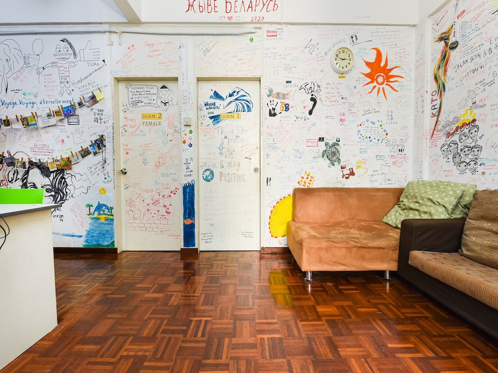 spot on 89872 kuantan backpackers