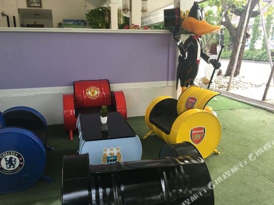 tomangoh vintage resort