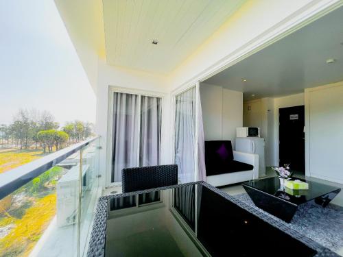 grand sunset hotel phuket