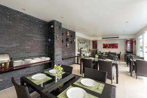 grand sunset hotel phuket