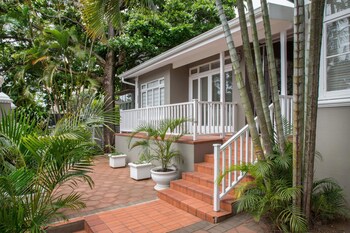 madeline grove bandb