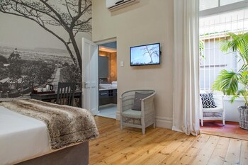 madeline grove bandb