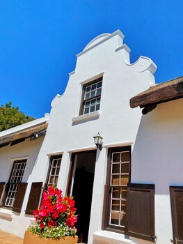 cape village lodge