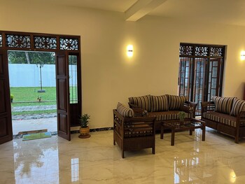 ahasna family villa