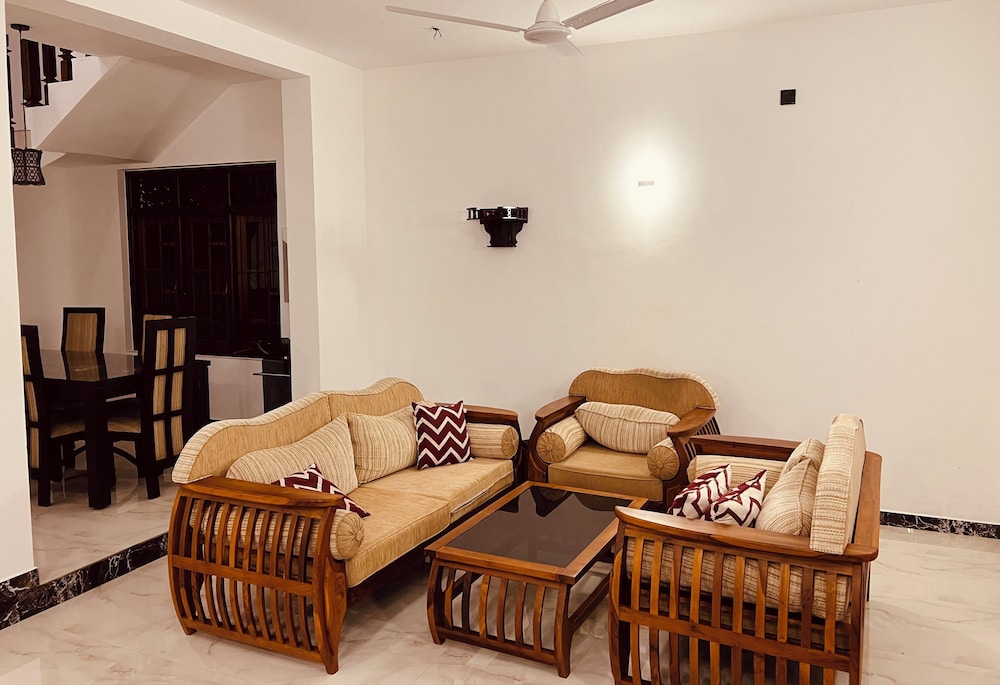 ahasna family villa