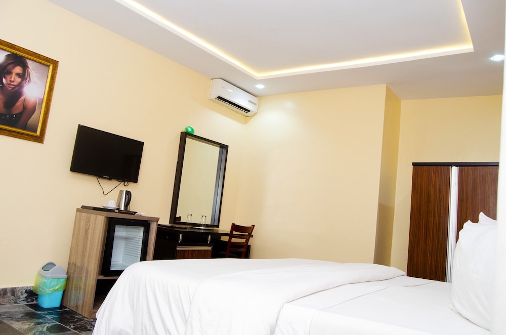 residency hotel area 11 abuja