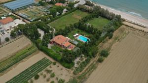 fermo