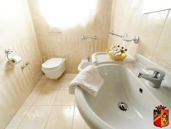 palazzo toraldo di francia