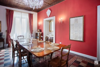 palazzo toraldo di francia