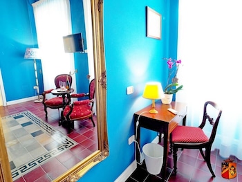 palazzo toraldo di francia