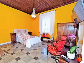 palazzo toraldo di francia