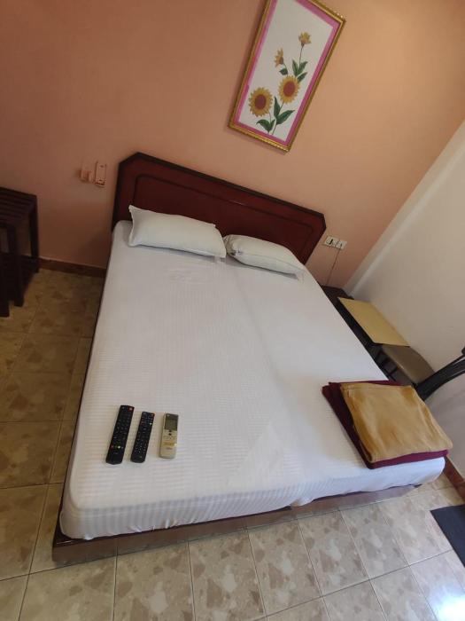 hotel raaj bhaavan nungambakkam