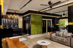 casa rio resort athirapilly