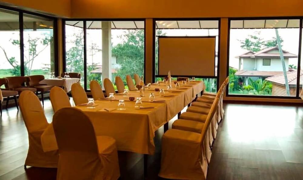 niraamaya retreats backwaters and beyond